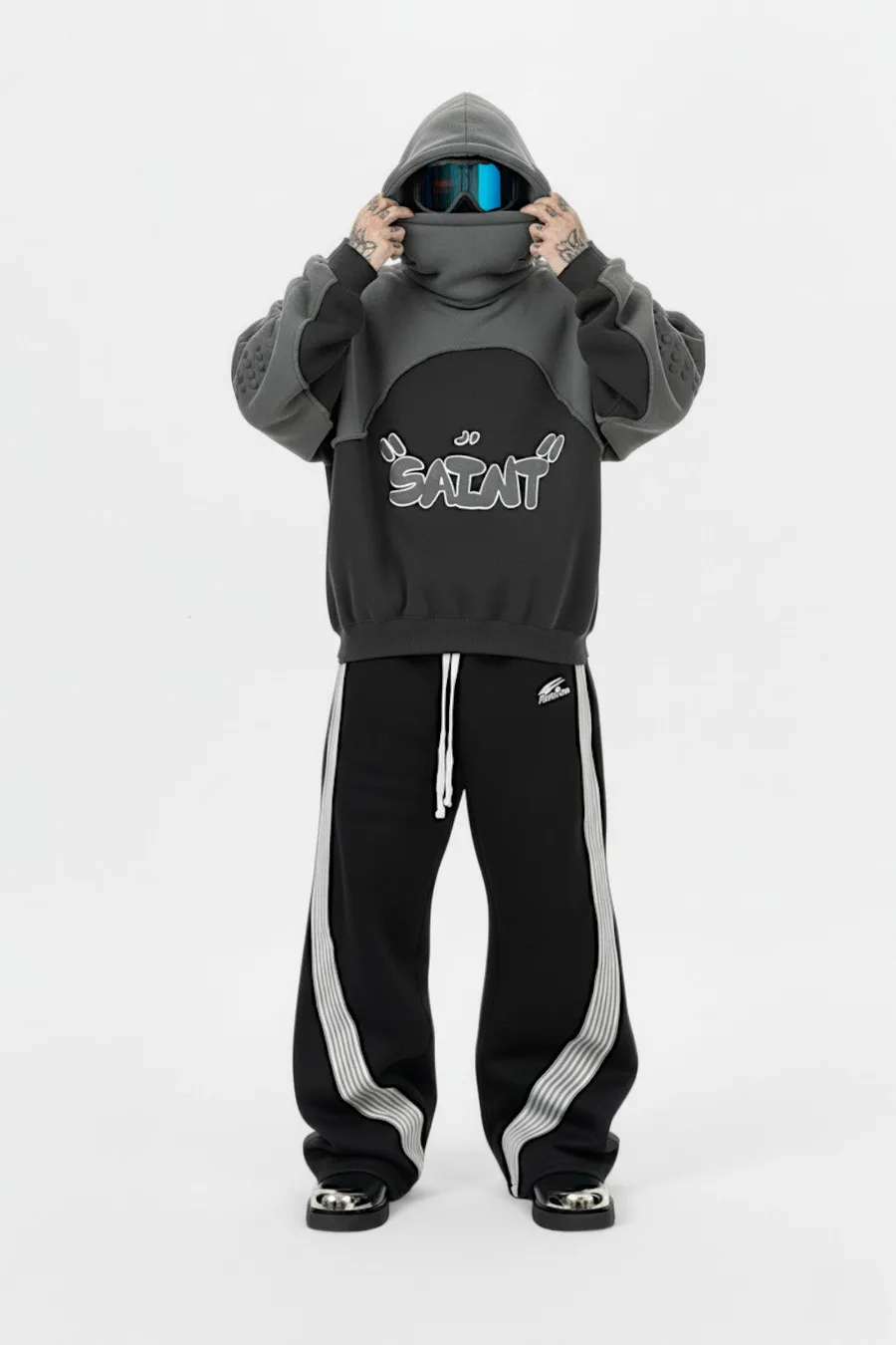 Sweat à capuche Y2K Saint – Design audacieux & culture urbaine tendance - 3