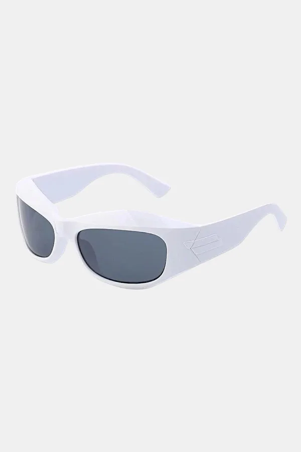 Lunette de soleil futuriste