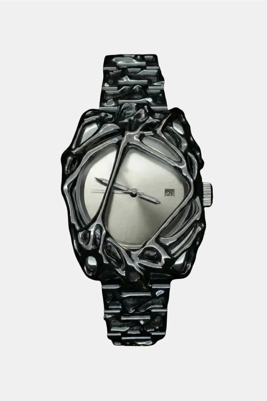 Montre Chrome Y2K : Accessoire Mode Rétro-Futuriste Audacieux - 4
