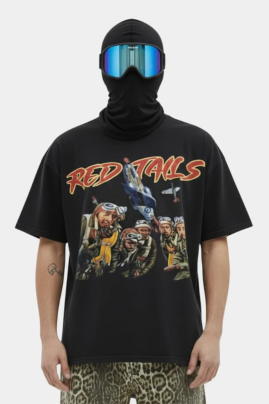 T-shirt Red Tails - L'Épure du Style Y2K Audacieux - 2